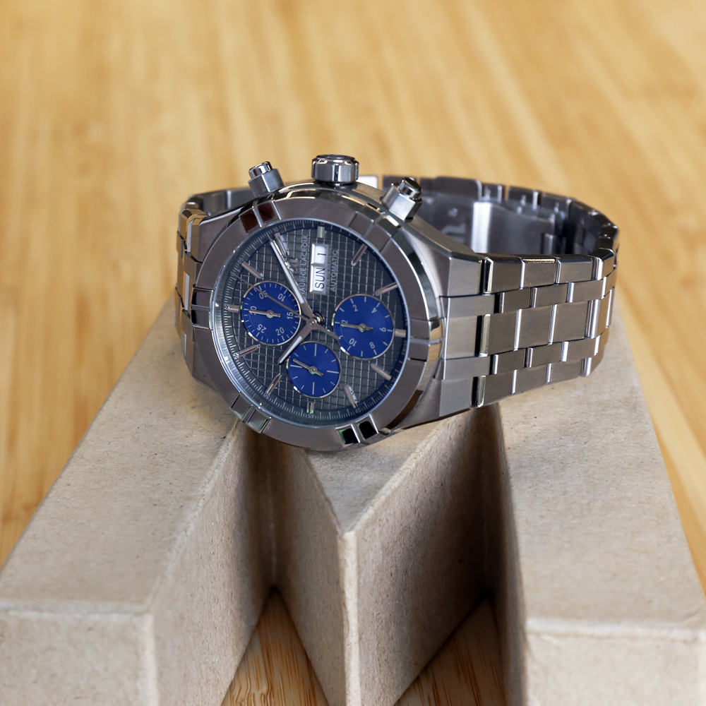 Maurice Lacroix chronograph Automatic Aikon Aikon AI6038-TT032-330-1 Horloge EAN: • • 7630020611202